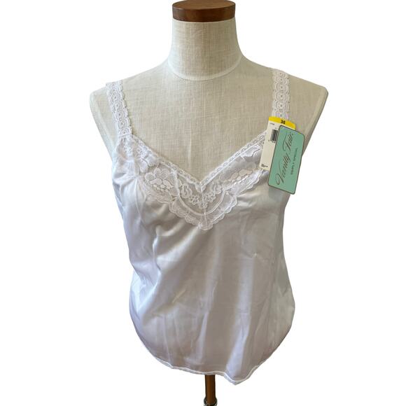 Vintage Vanity Fair White lace trim camisole 36 - Picture 1 of 7